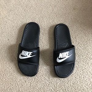 Nike slides